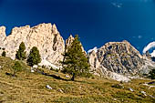 Trekking nel Parco Naturale Puez-Odle. Da Passo Gardena al Rifugio Puez,  il picco di Cir.